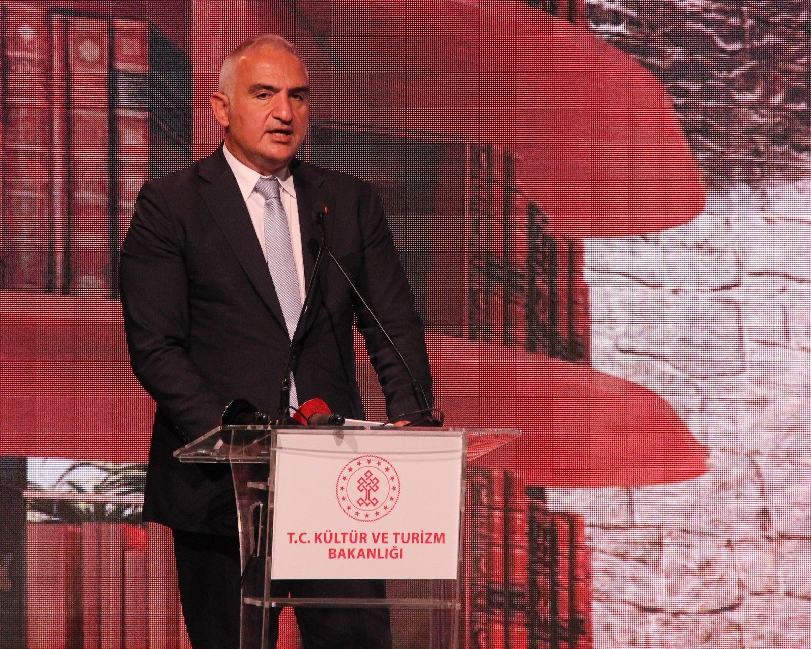 137 yıllık Tekel Fabrikası kültür-sanat merkezi olacak