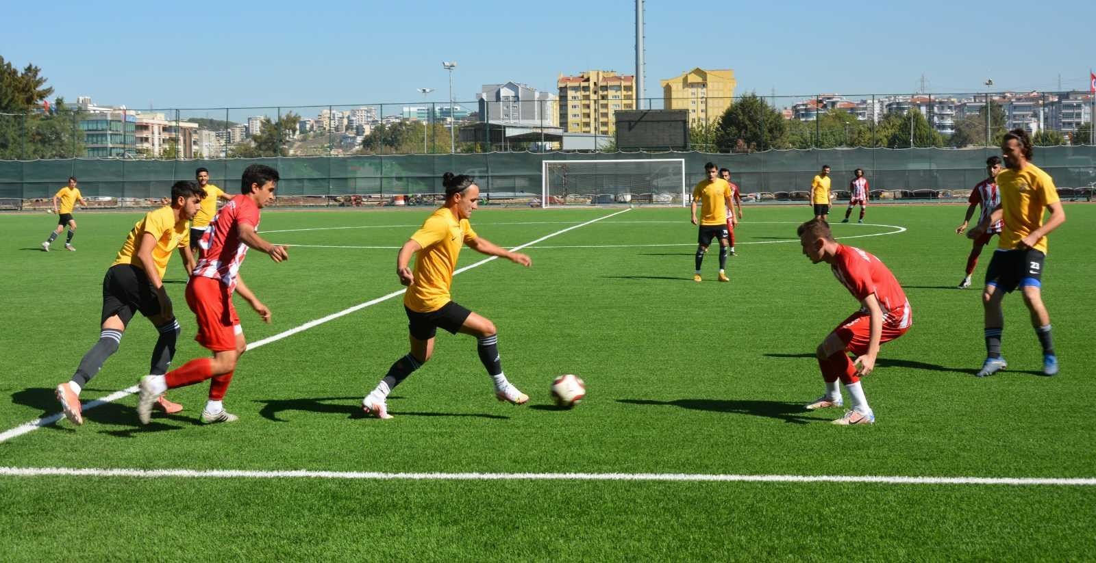 Aliağaspor, hazırlık maçında farklı kazandı