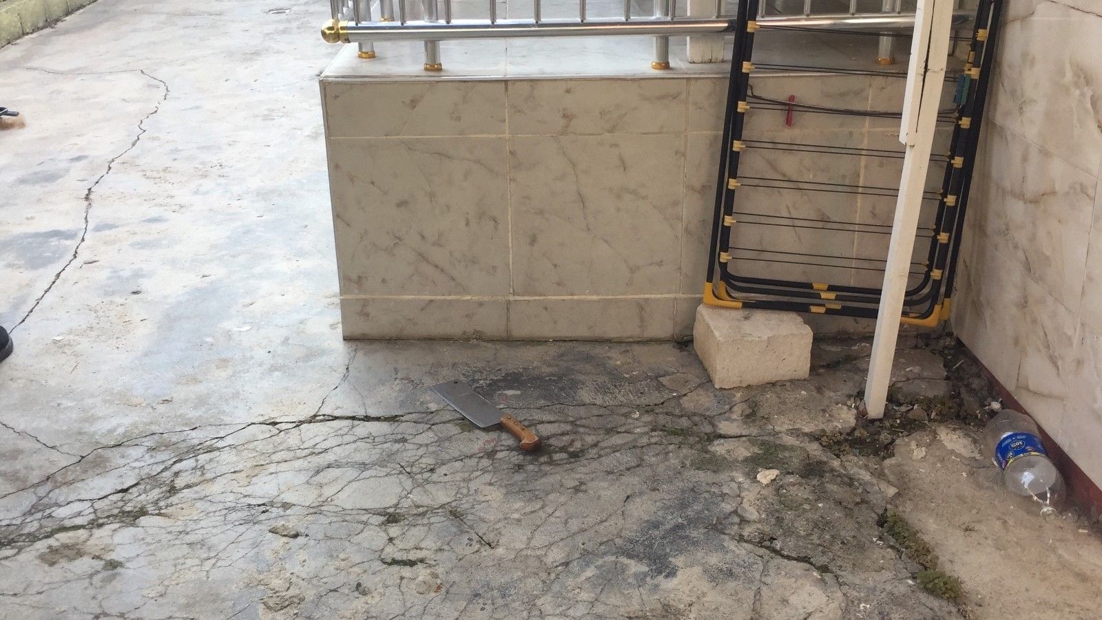 Baba oğulun kavgasında kan aktı; 1 ölü