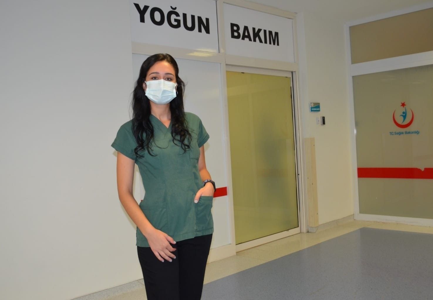 "Çok sayıda genç hastamız var, hepsi aşısız"