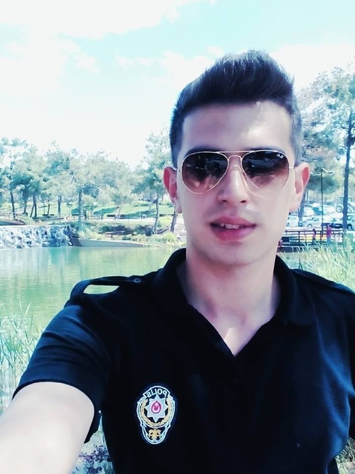 Denizli'de görevli polis kazada hayatını kaybetti