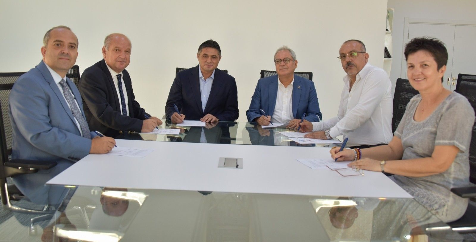 Helvacı kilimi kadınlara gelir olacak