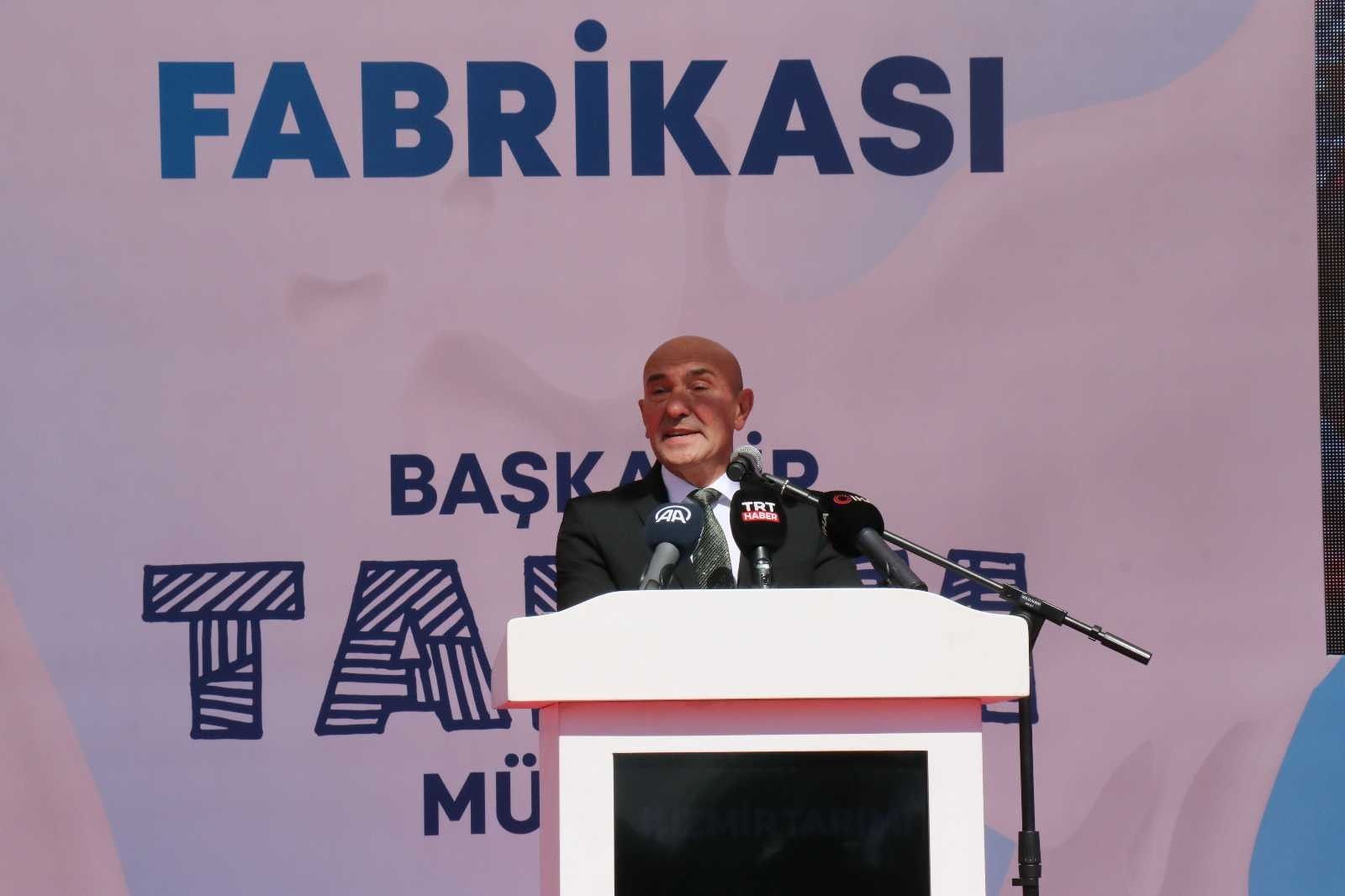 Her fabrika devlet için bir kaledir
