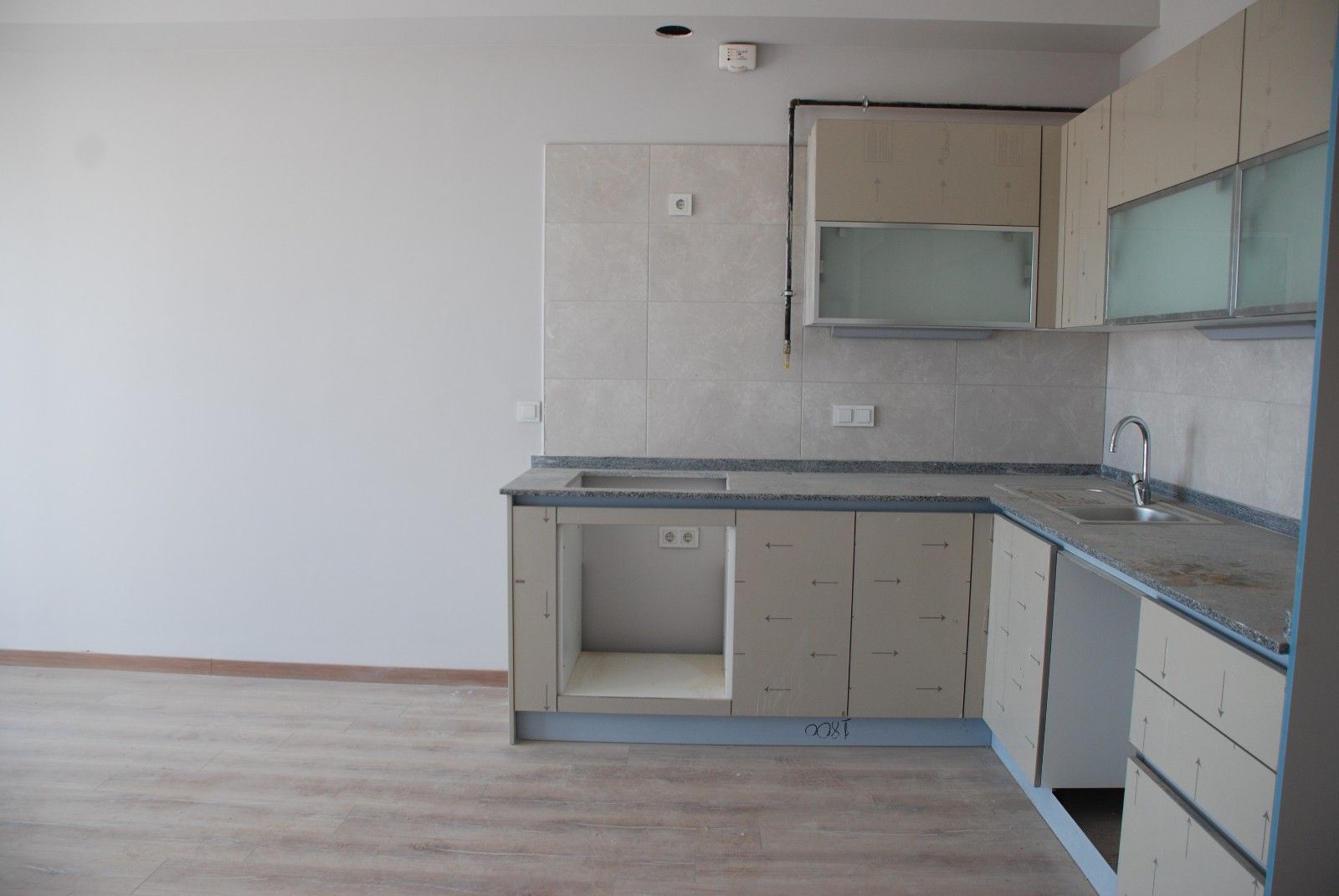 TOKİ, İzmir Yenitepe'de 267 konut satacak
