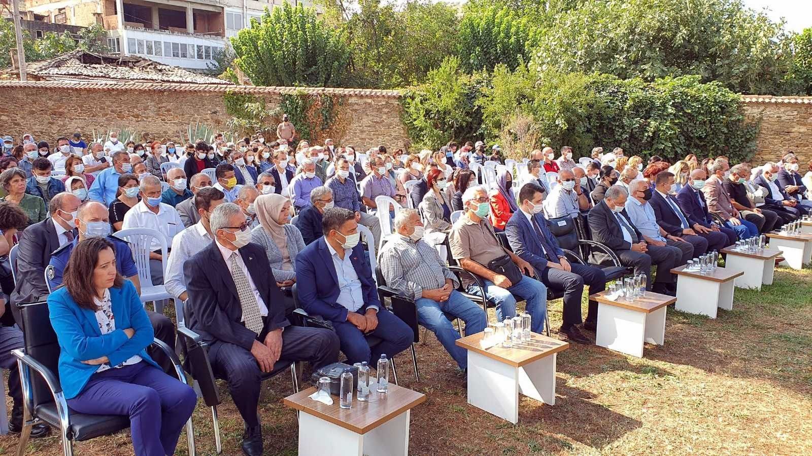 Yörük Ali Efe ölümünün 70. yılında mezarı başında anıldı