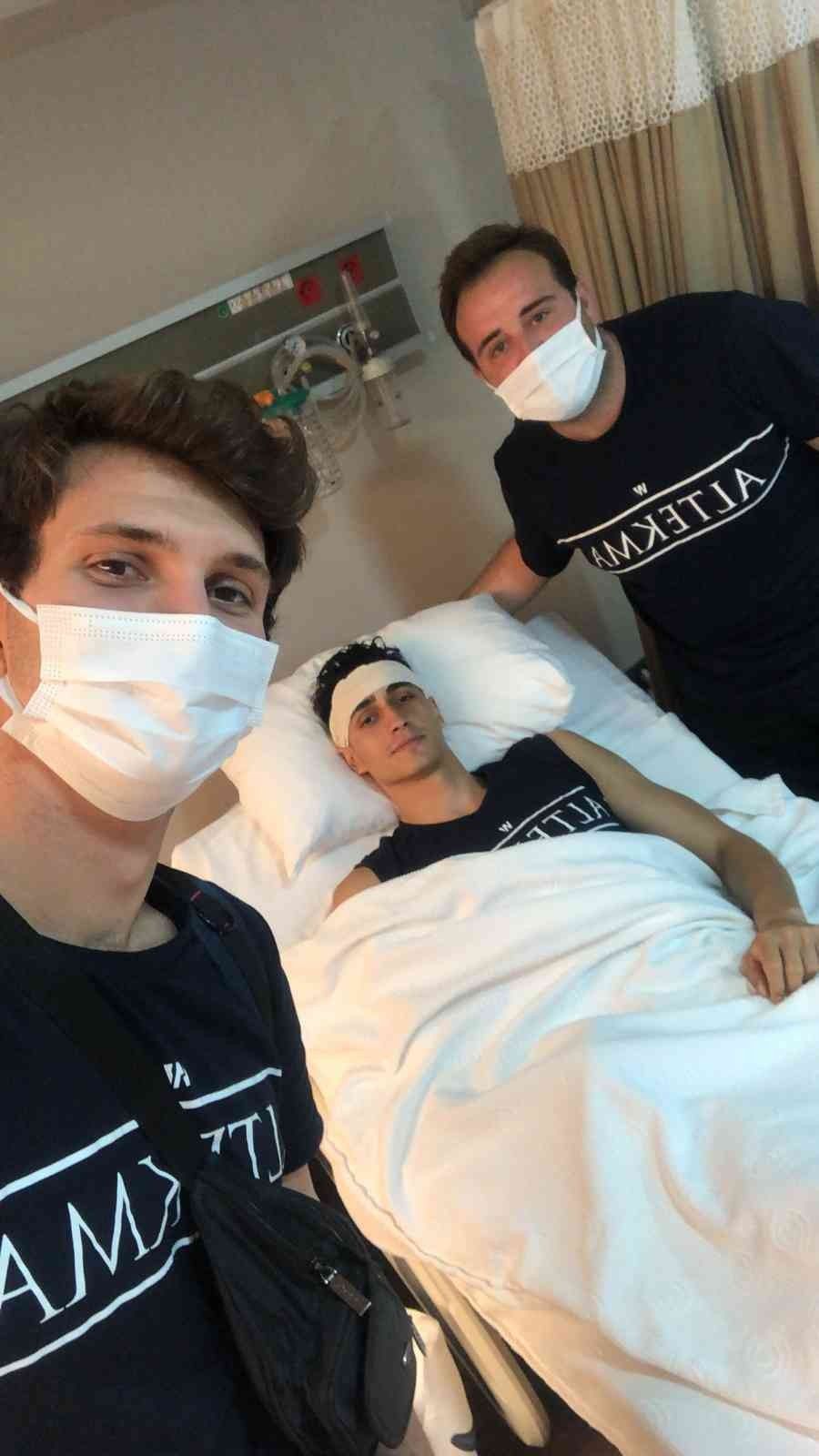 Başı yarılıp bayılan oyuncu, 3 hafta sonra sahaya döndü