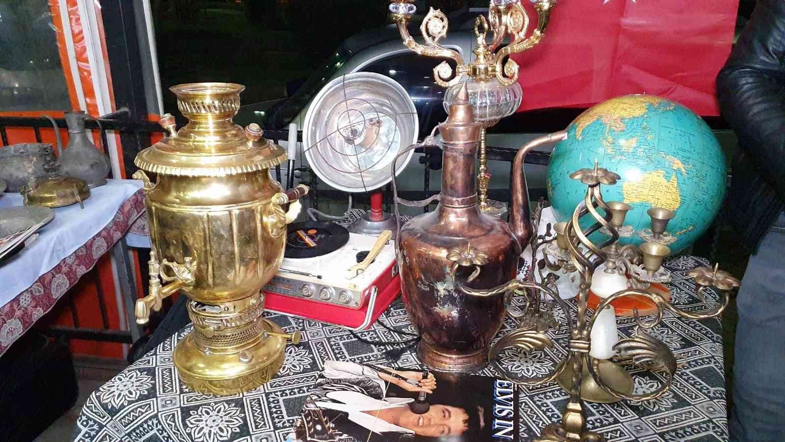 Antika mezatları büyük ilgi görüyor