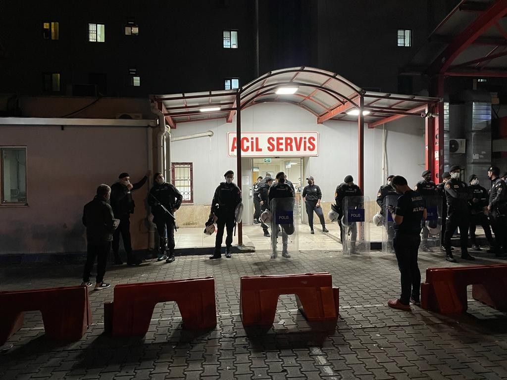 İzmir Buca'da silahlı çatışma: 1 ölü, 4 yaralı
