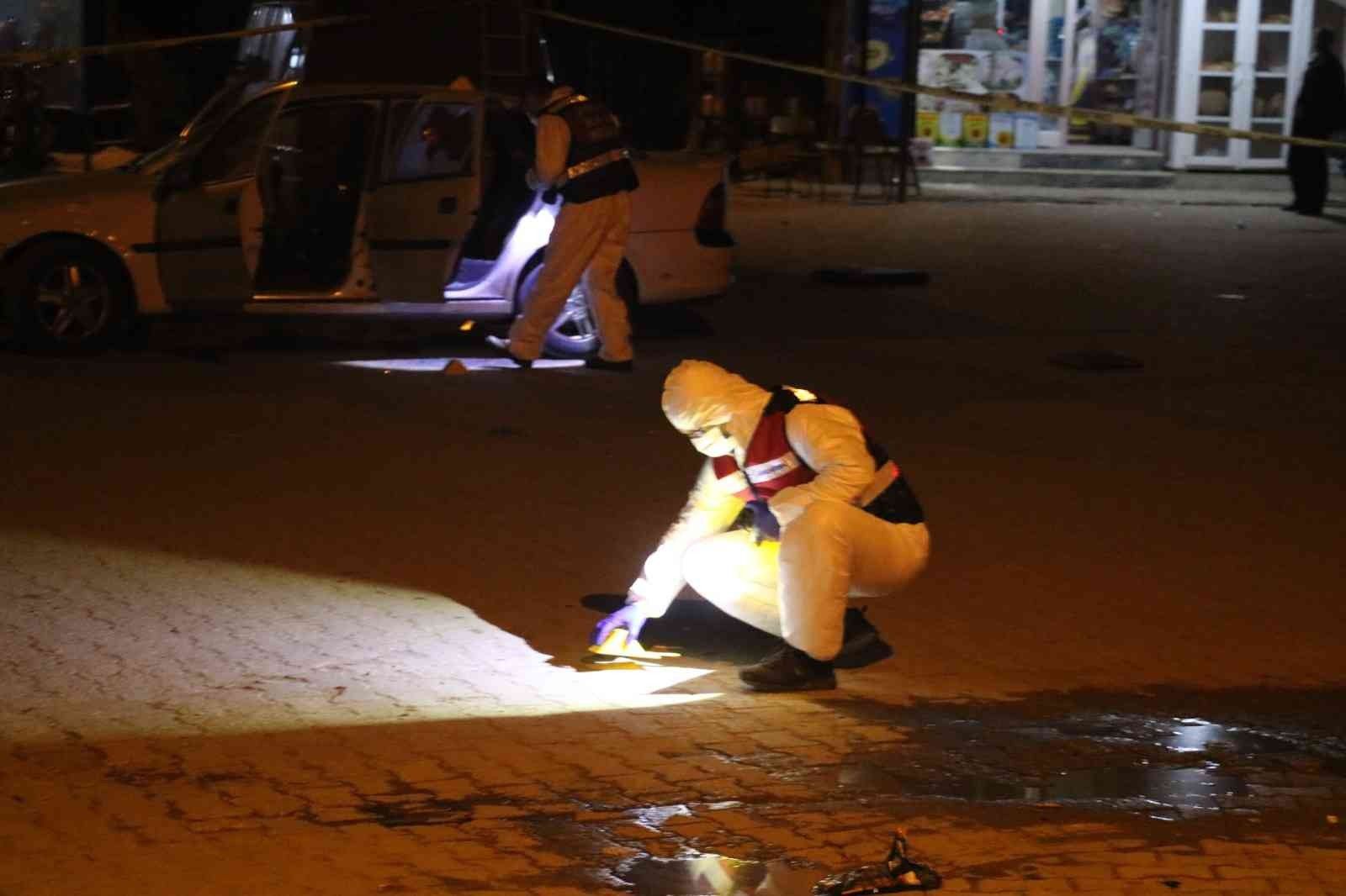 Öfkeli adam eski damadı ve ailesini katletti!