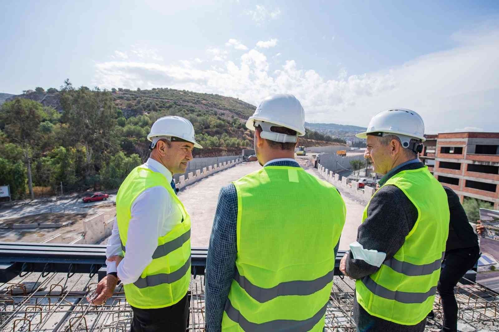 "Yeni yılda İzmir trafiği nefes alacak"