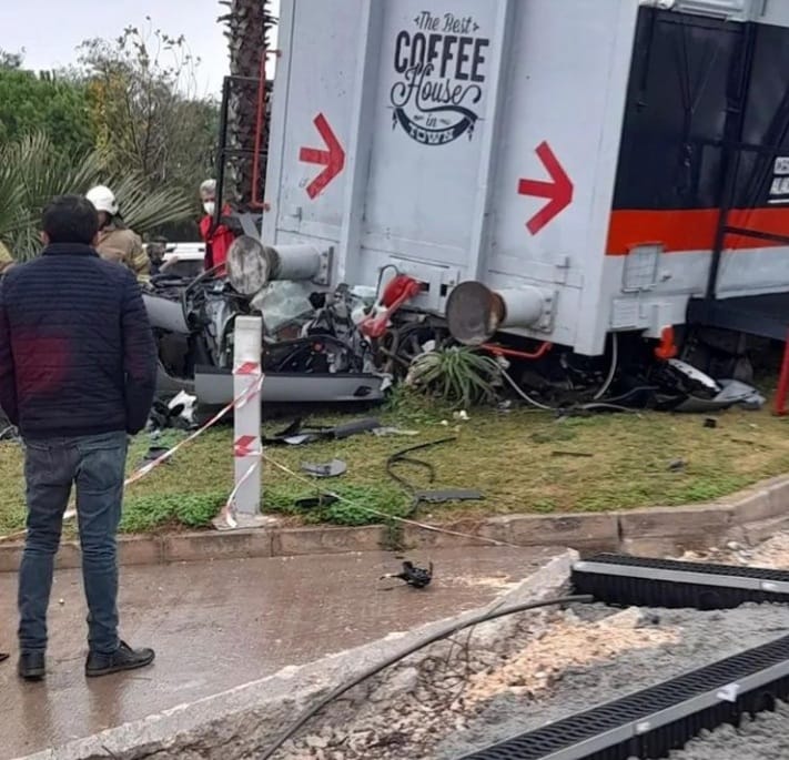 Çeşme'de feci kaza! İşadamı hayatını kaybetti
