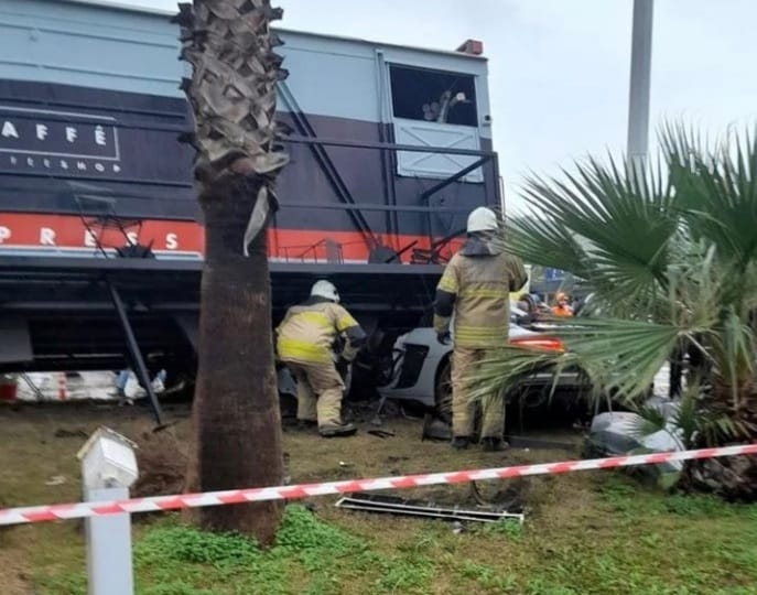 Çeşme'de feci kaza! İşadamı hayatını kaybetti