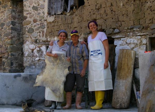 Bergama'nın kültürel mirasını kadın usta taşıyacak