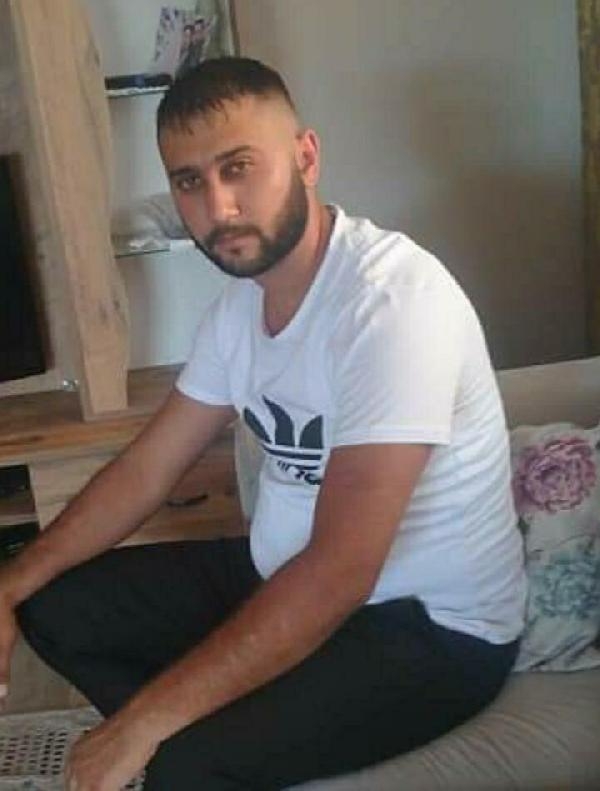 Bir kadın kendini 104 kez bıçaklayabilir mi?