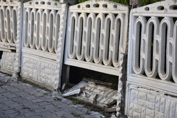 Çeşme'de yaşanan hortum sonrası hasar tespit çalışması başladı