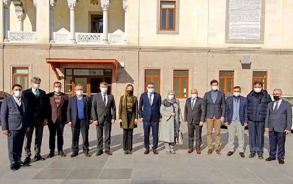MÜSİAD İzmir, Rektör Nükhet Hotar'ı ağırladı