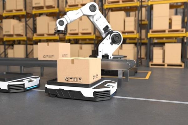 'Otonom Robotlar Zirvesi' İzmir Ekonomi Üniversitesi'nde