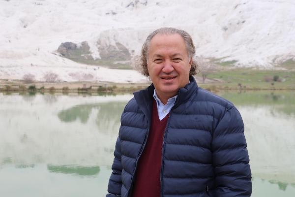 Pamukkale'de yılbaşı yoğunluğu