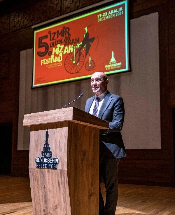 Uluslararası Mizah Festivali İzmir'de başladı