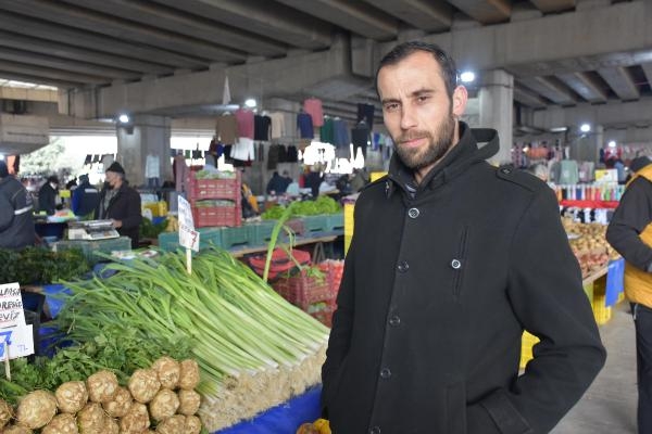 Soğuk hava meyve- sebzeyi vurdu, pazarda fiyatlar 2 katına çıktı