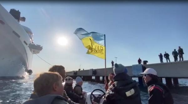 Bodrum'da Rus milyarder Abramoviç protestosu