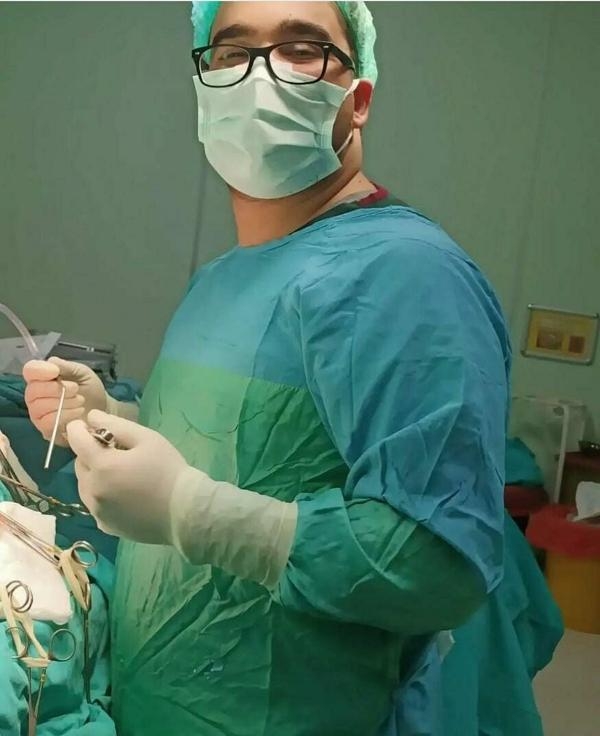 Doktoru darbedip bıçak çeken şüpheli yakalandı