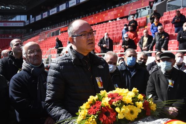 Göztepe'nin efsanesi Fevzi Zemzem son yolculuğuna uğurlandı