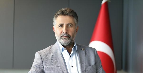 Bayraklı'da 15 yeni park açıldı, 69 park yenilendi