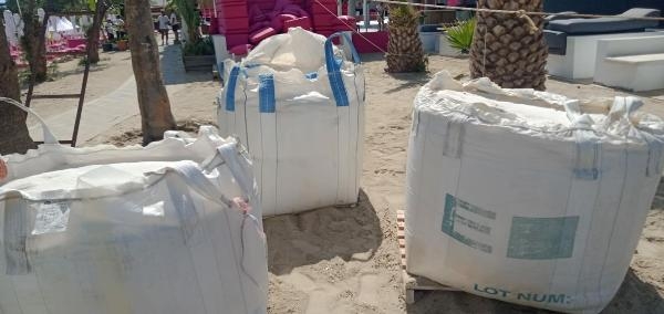 Bodrum'da plaja beyaz kum sermek isteyen otele idari yaptırım