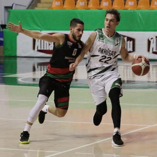 Bornova Belediyesi Karşıyaka ilk sınavda