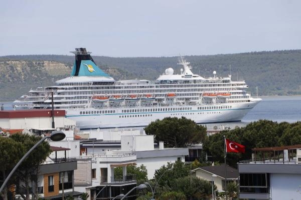 Çanakkale'ye 45 kruvaziyerle 15 bin turist geliyor