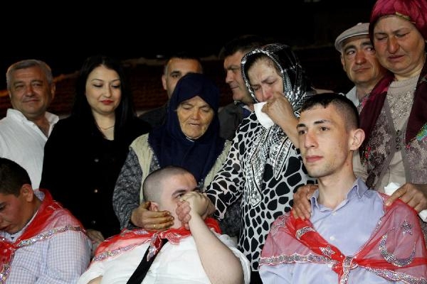 Manisa'da engelliler için 'asker eğlencesi' düzenlendi