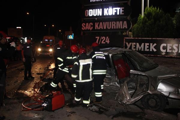 Manisa'da facia: 4 ölü, 2 ağır yaralı