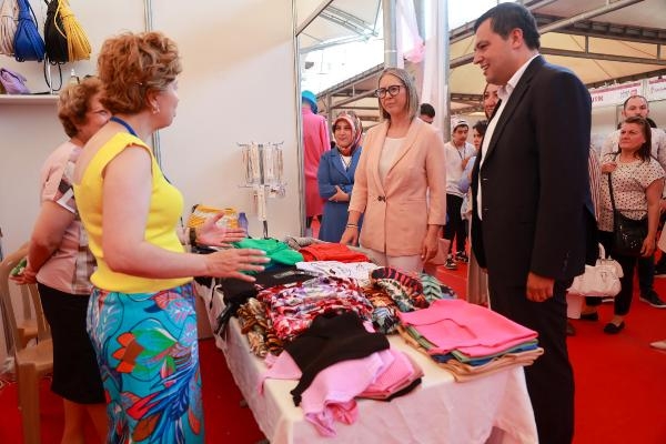 Kentte ilk defa düzenleniyor! Uşak'ta Moda Fest başladı