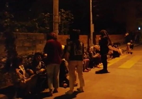 Balıkesir ardı ardına 30 deprem