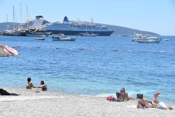 Bodrum'a kruvaziyer bereketi