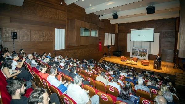 Bremen - İzmir hattında yeni ekonomik iş birliği modeli