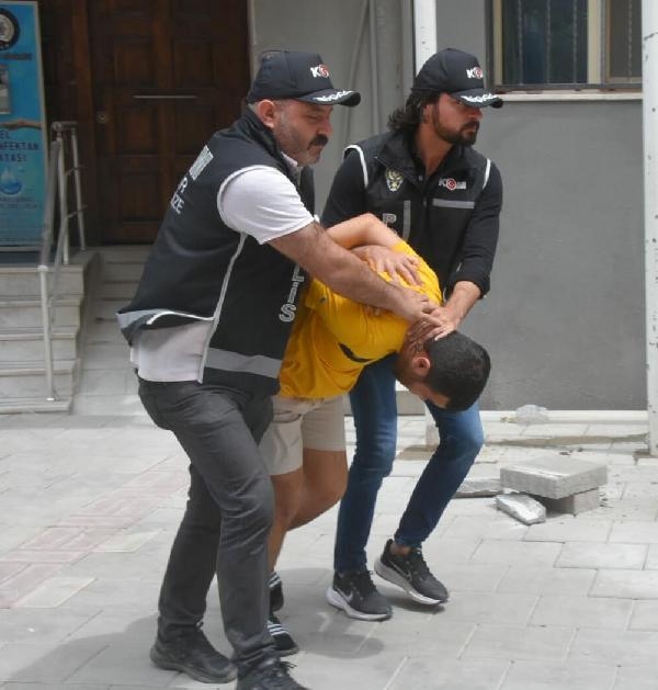 'Dobo Metin' cinayetinden Camgöz çetesi çıktı