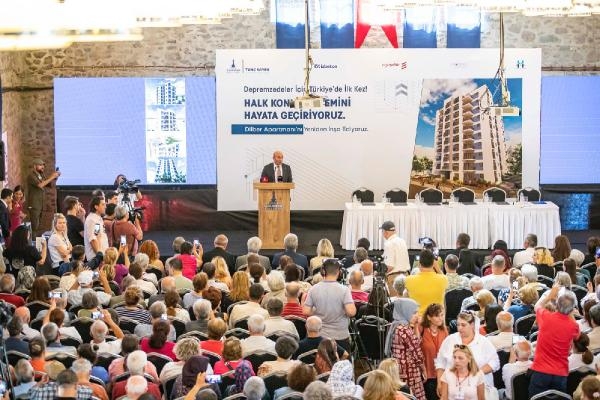 'Halk Konut' projesinde imzalar atıldı