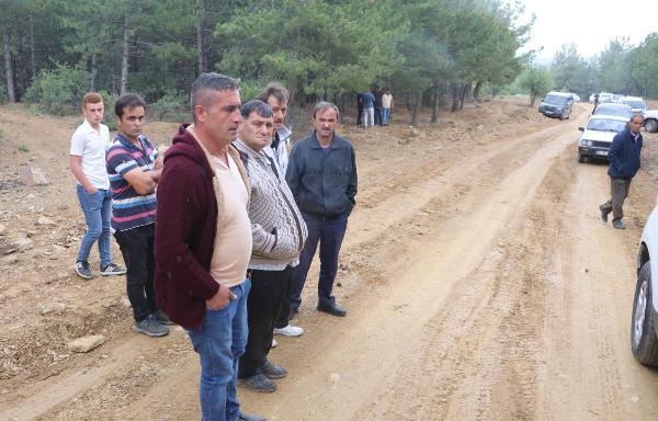 Kayıp iki gencin telefonları parçalanmış bulundu