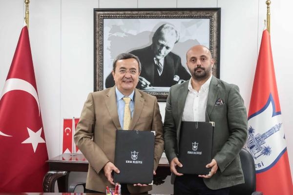 Konak'ta 'sağlıklı kentleşme' için imzalar atıldı