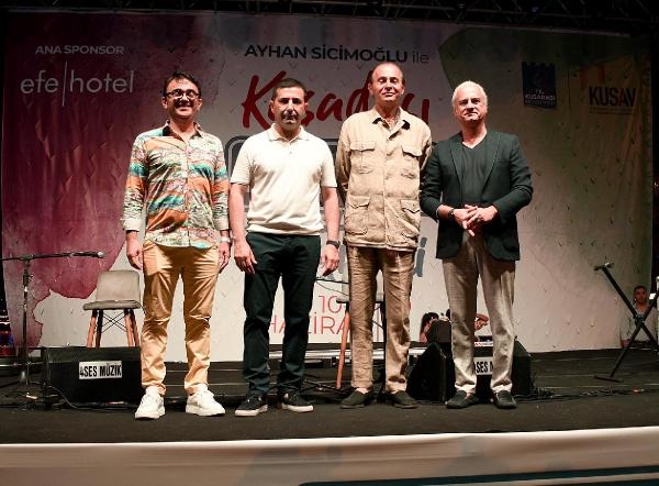Kuşadası'nda 'Sokak Festivali' başladı