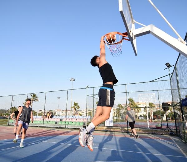 Streetball coşkusu Aliağa'da