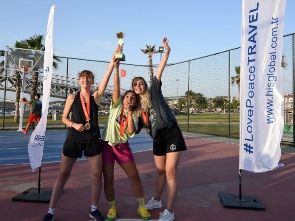 Streetball coşkusu Aliağa'da