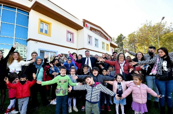 Bayraklı Belediyesi Ayda Bebek Anaokulu kayıtları başlıyor
