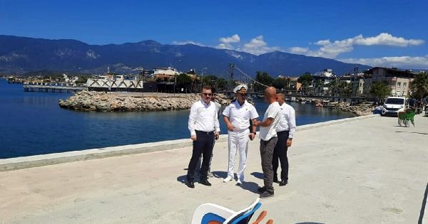 Denizde dehşet! Edremit'te tekne battı