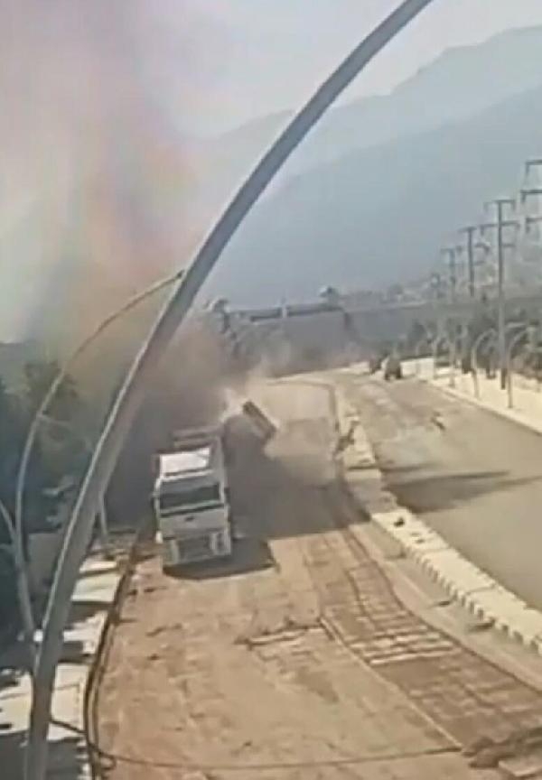 İşte o anlar! 2 işçi son anda kaçarak kurtulmuş