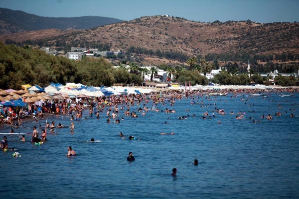 Bodrum'da yıl sonu hedefi; 1 milyon turist