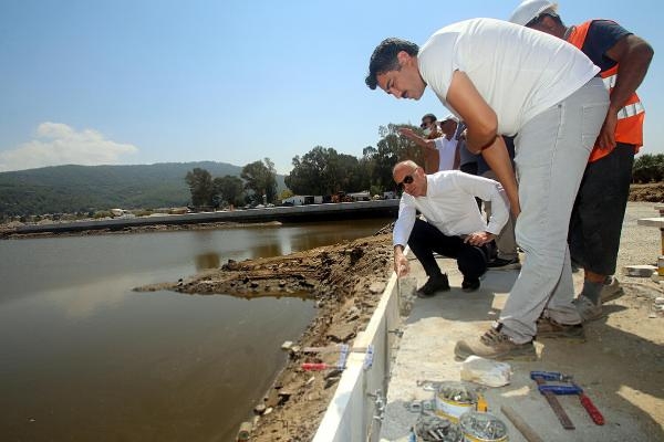 Efes Antik Kanal için 870 fore kazık çakıldı