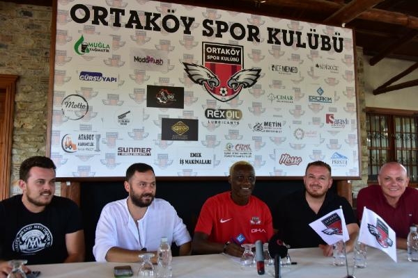 Ibrahima Yattara, Ortaköyspor'a imzayı attı